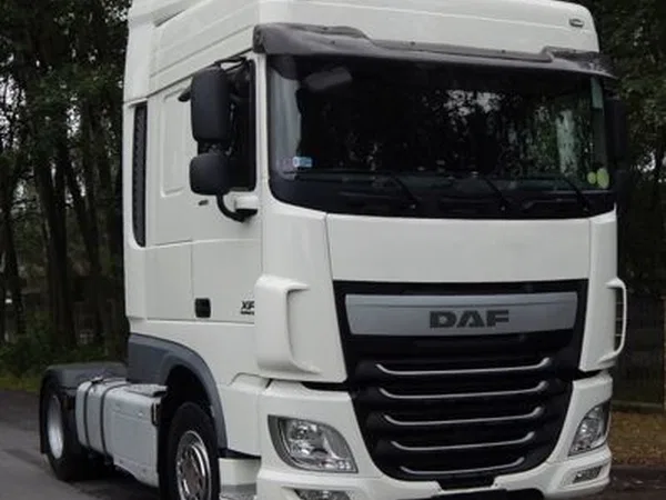 Седельный тягач DAF XF106.460