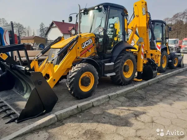 Экскаватор-погрузчик JCB 3CX