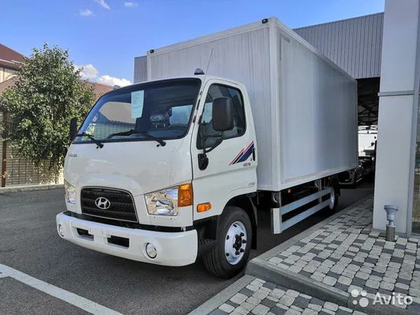 Промтоварный фургон Hyundai HD78
