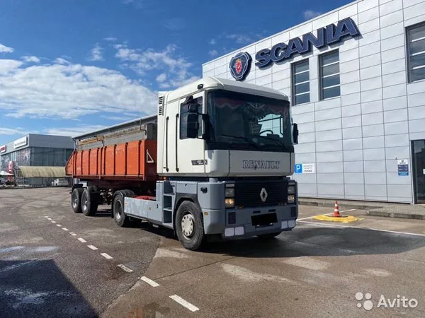 Седельный тягач Renault Magnum