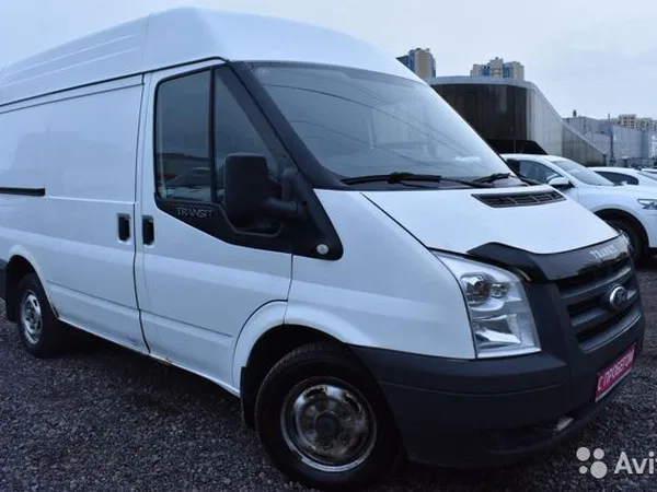 Цельнометаллический фургон Ford Transit 2.2 TDCi MT