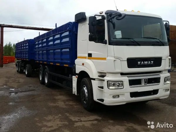 Зерновоз КамАЗ 65207-1002-87(S5)