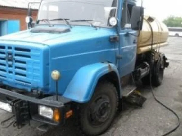 Поливомоечная машина Коммаш Армазас КО-829 А-01 на шасси ЗИЛ