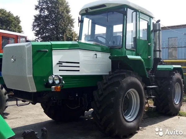 Трактор Слобожанец ХТА-250-10-01