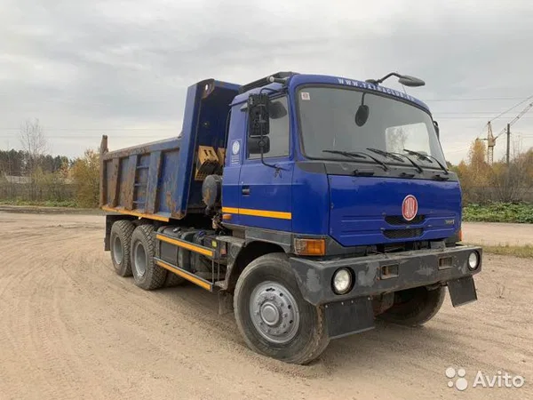 Самосвал Tatra 815