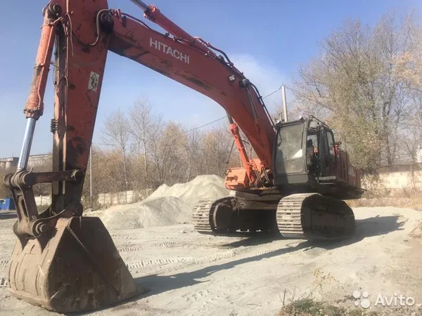 Гусеничный экскаватор Hitachi 450
