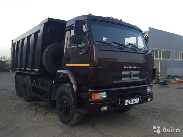 Самосвал КамАЗ 6520
