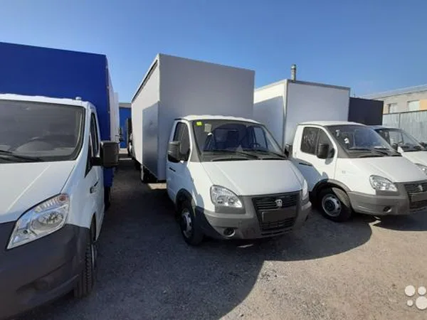 Тентованный автомобиль ГАЗ 3302 ГАЗель