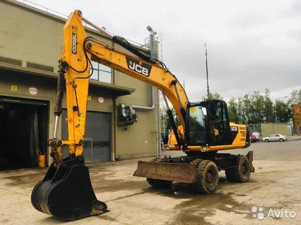 Колесный экскаватор JCB JS200W MON