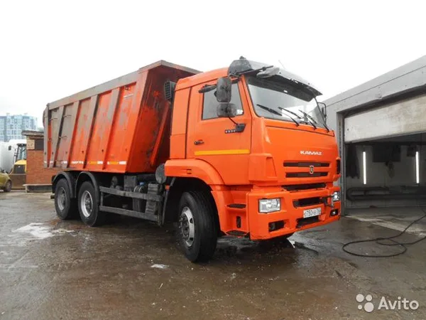Самосвал КамАЗ 6520-53