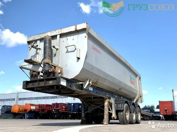 Самосвальный полуприцеп Grunwald 9453