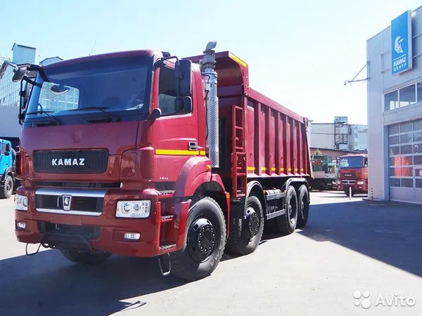 Самосвал КамАЗ 65801-001-68