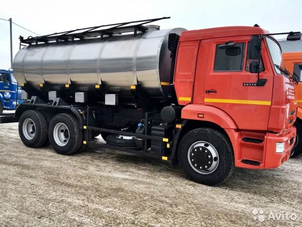 Автоцистерна КамАЗ 65115 молоковоз