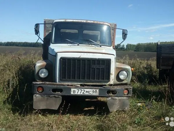 Бортовой грузовик ГАЗ 3307