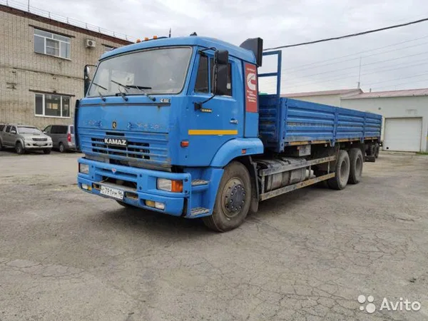 Бортовой грузовик КамАЗ 65117 RB