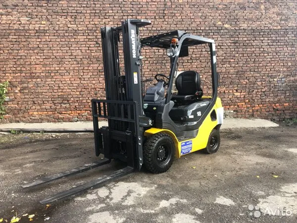 Вилочный погрузчик Komatsu FD18T-21