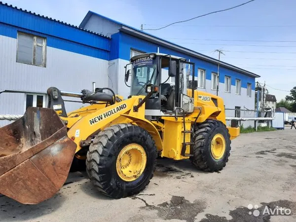 Фронтальный погрузчик New Holland W190C
