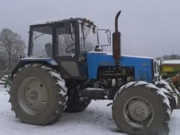 Трактор МТЗ Беларус 1221