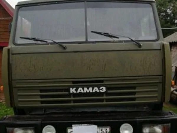 Самосвал КамАЗ