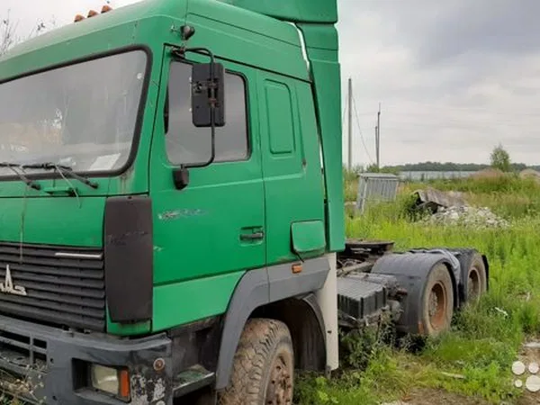 Седельный тягач МАЗ 6430А8-360-020