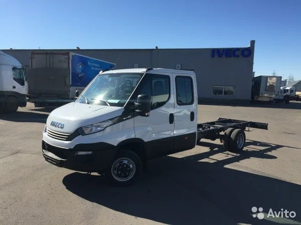 Шасси коммерческого грузовика Iveco Daily 50C15D