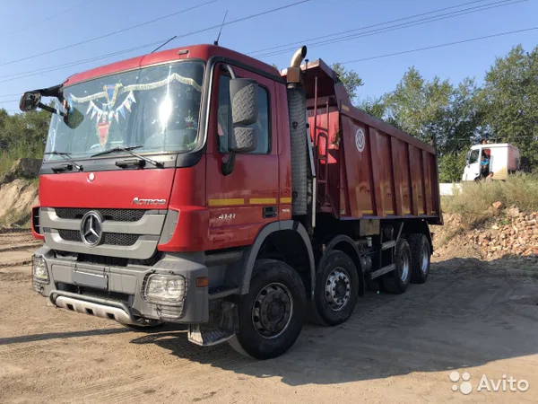 Самосвал Mercedes-Benz Actros 4141 K