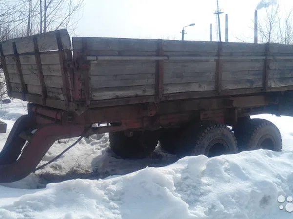 Тракторный прицеп 2ПТС-6