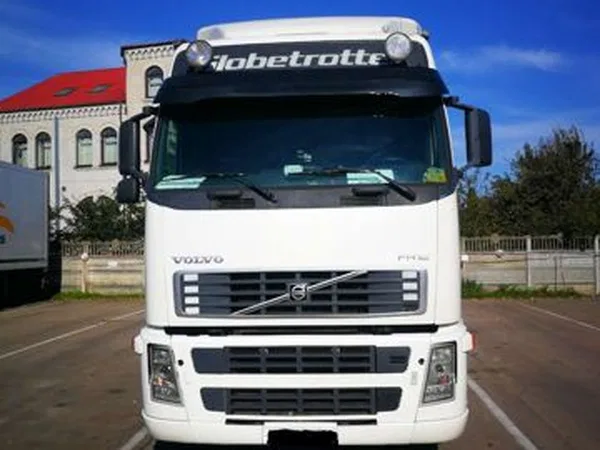 Седельный тягач Volvo FH12