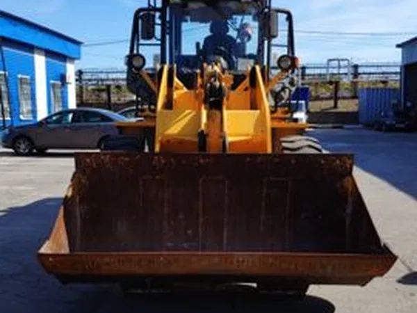 Фронтальный погрузчик XGMA XG932III