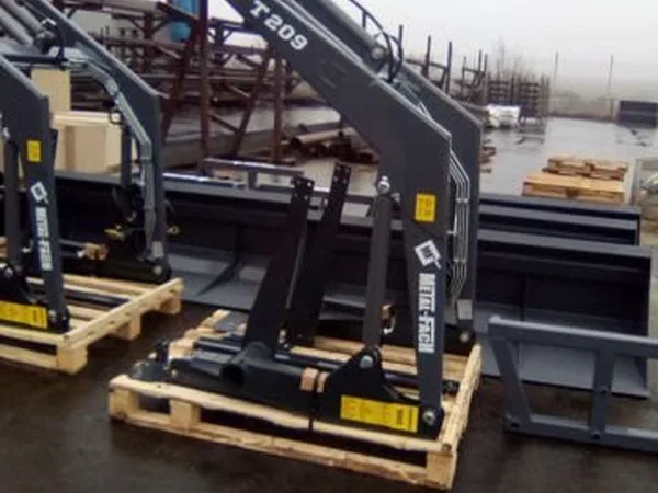 Навесной погрузчик (КУН) Metal-Fach Т-209
