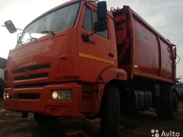Мусоровоз КамАЗ 43253 КО-440-7 КОММАШ Арзамас