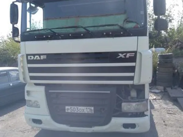 Седельный тягач DAF 105
