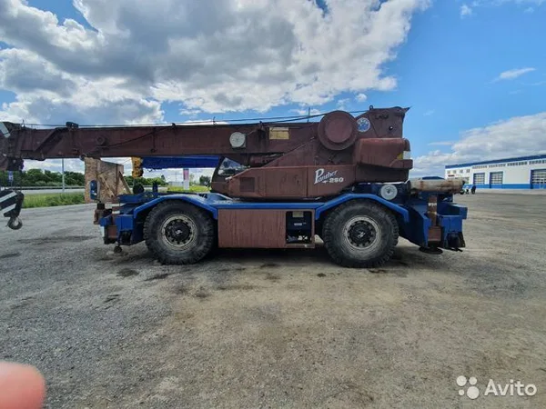 Самоходный кран Kobelco