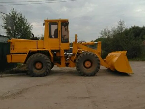Фронтальный погрузчик Амкодор