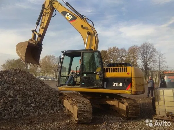 Гусеничный экскаватор Caterpillar 315DL