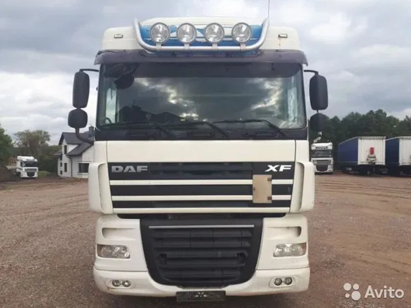 Седельный тягач DAF XF105.460
