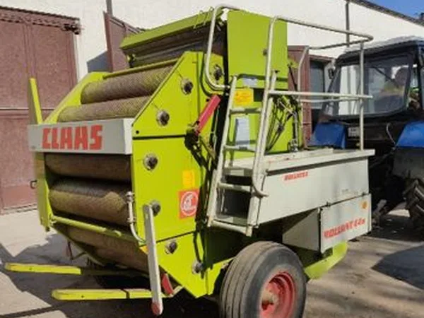 Пресс-подборщик Claas Rollant 44S