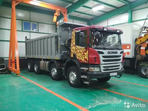 Самосвал Scania P380