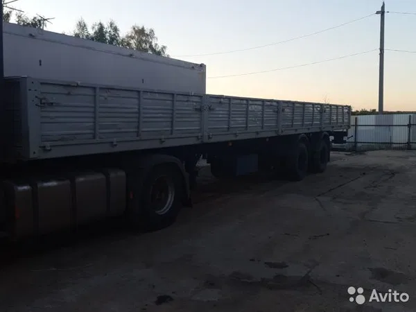 Бортовой полуприцеп