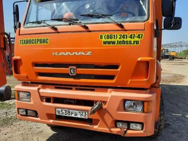 Самосвал КамАЗ 6520-73