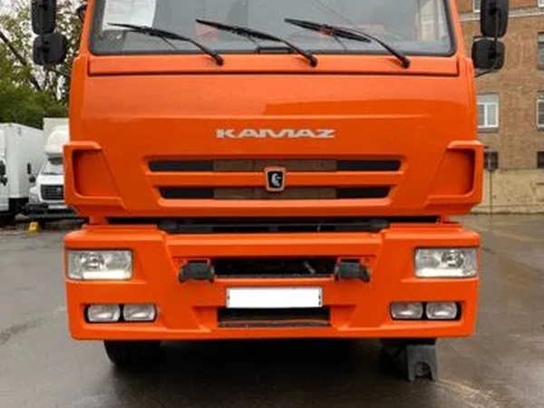 Самосвал КамАЗ 6520
