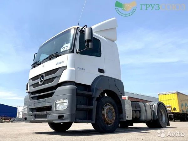 Седельный тягач Mercedes-Benz axor