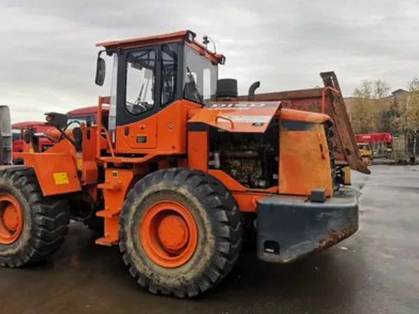 Фронтальный погрузчик Doosan DISD SD300