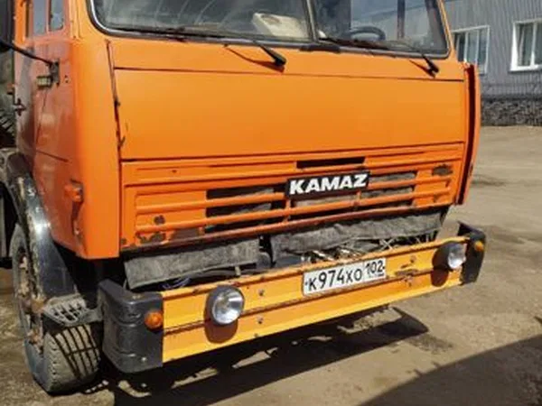 Самосвал КамАЗ