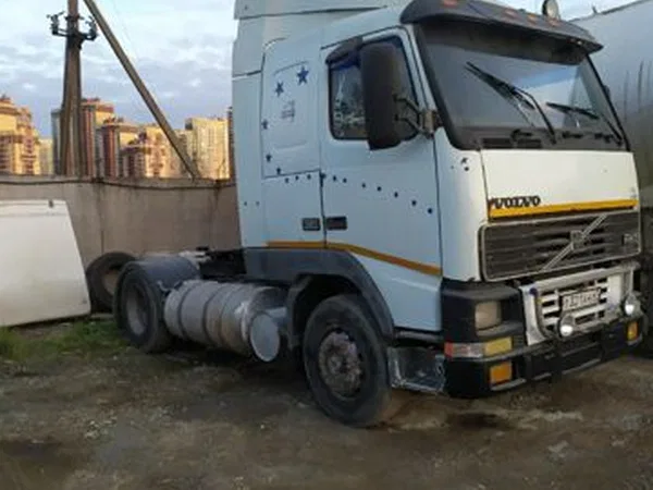 Седельный тягач Volvo FH12 380