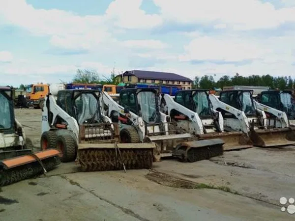 Гусеничный мини-погрузчик Bobcat T770