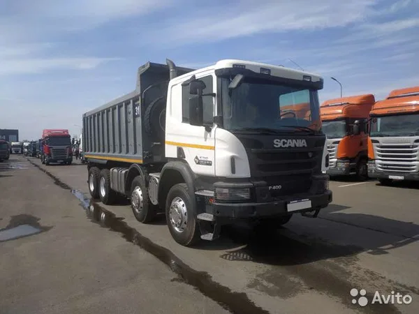 Самосвал Scania P400