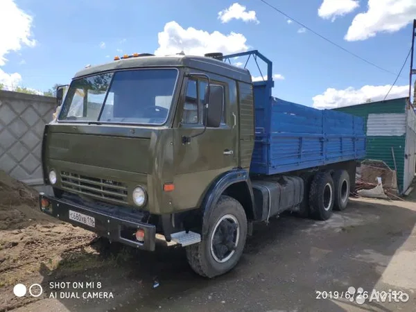 Бортовой грузовик КамАЗ