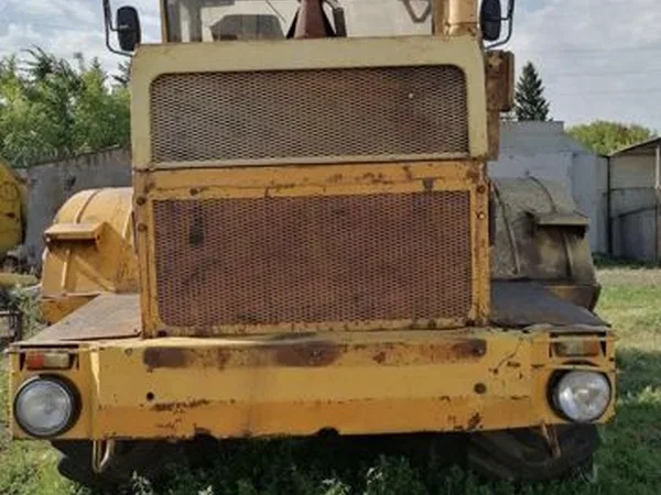 Трактор Кировец К 700