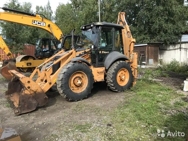 Экскаватор-погрузчик Case 695 Super